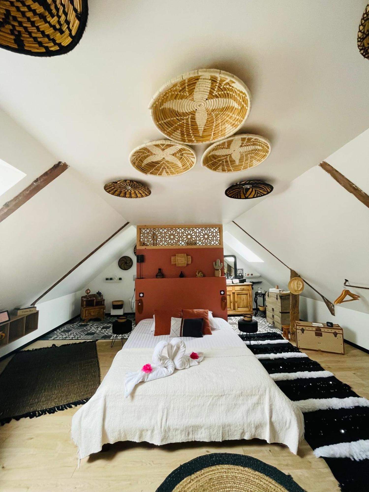 Ferienwohnung Chez Trotro Saint-Pierre-de-Plesguen Exterior foto